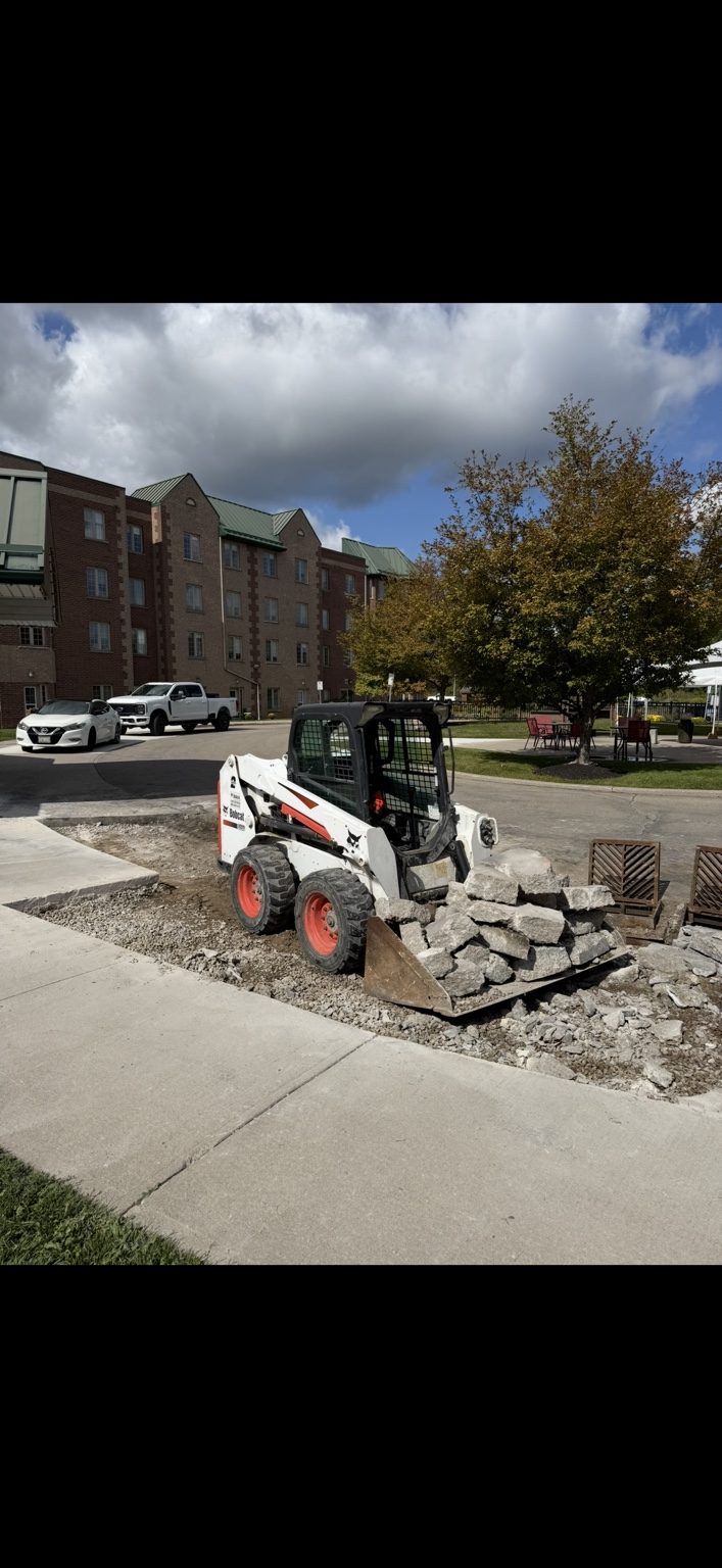Commercial Catch Basin Replacement project photo