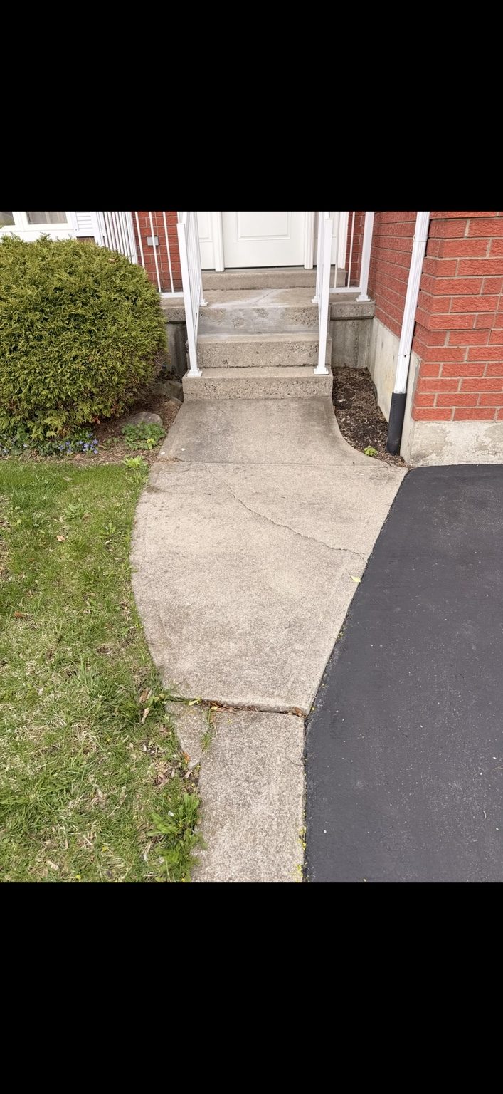 Residential Concrete Pad Removal project photo